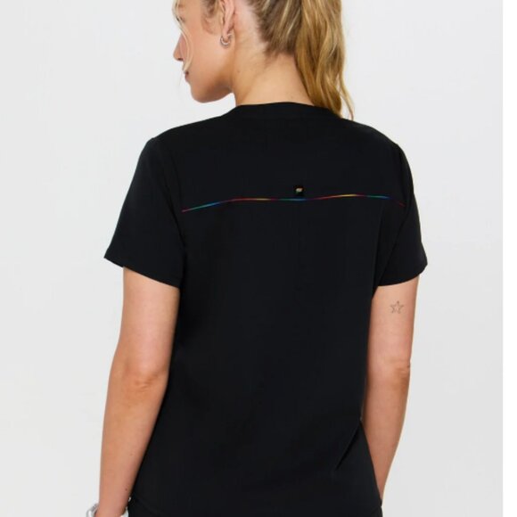 NEW Fabletics Method 2-pocket scrub top RARE Black reflective Rainbow XS - Picture 3 of 8